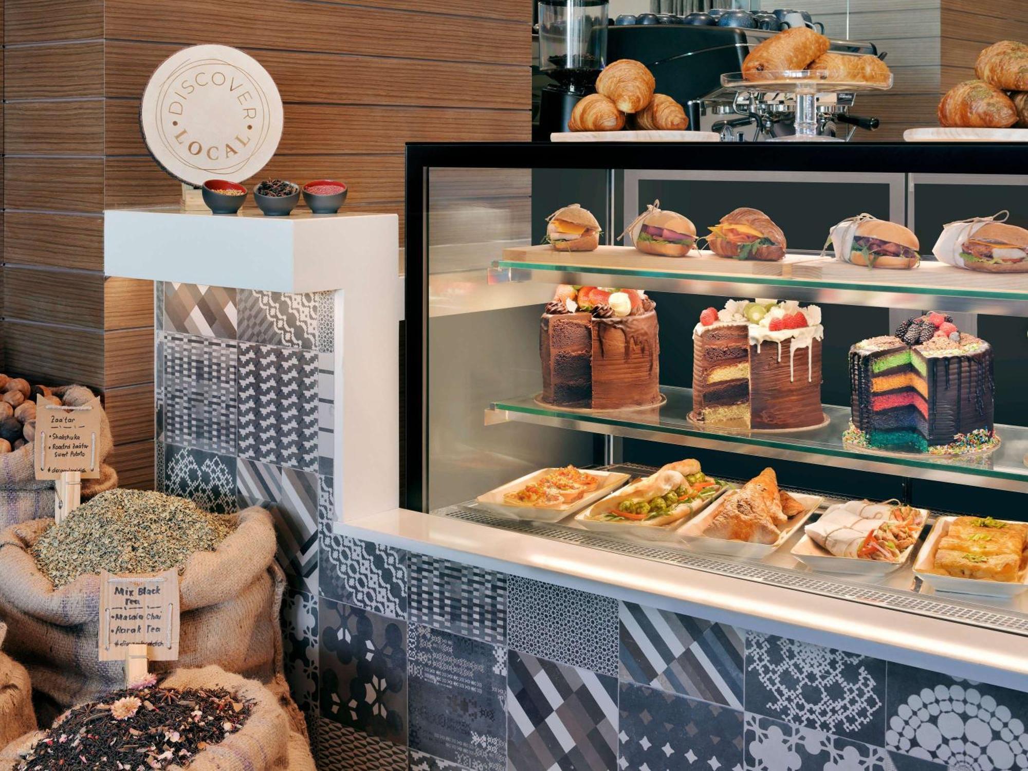 Mercure Dubai Deira Екстериор снимка