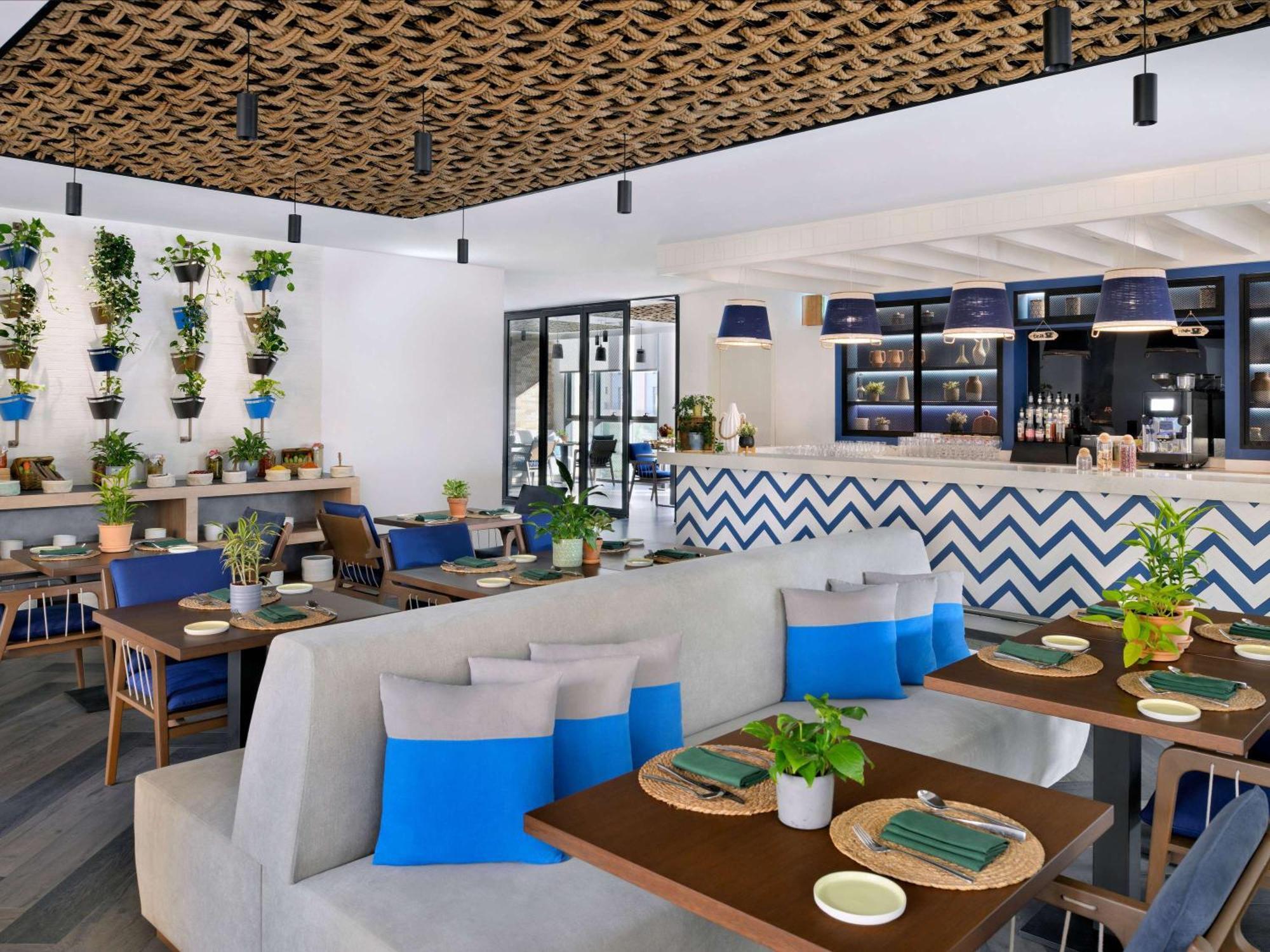 Mercure Dubai Deira Екстериор снимка