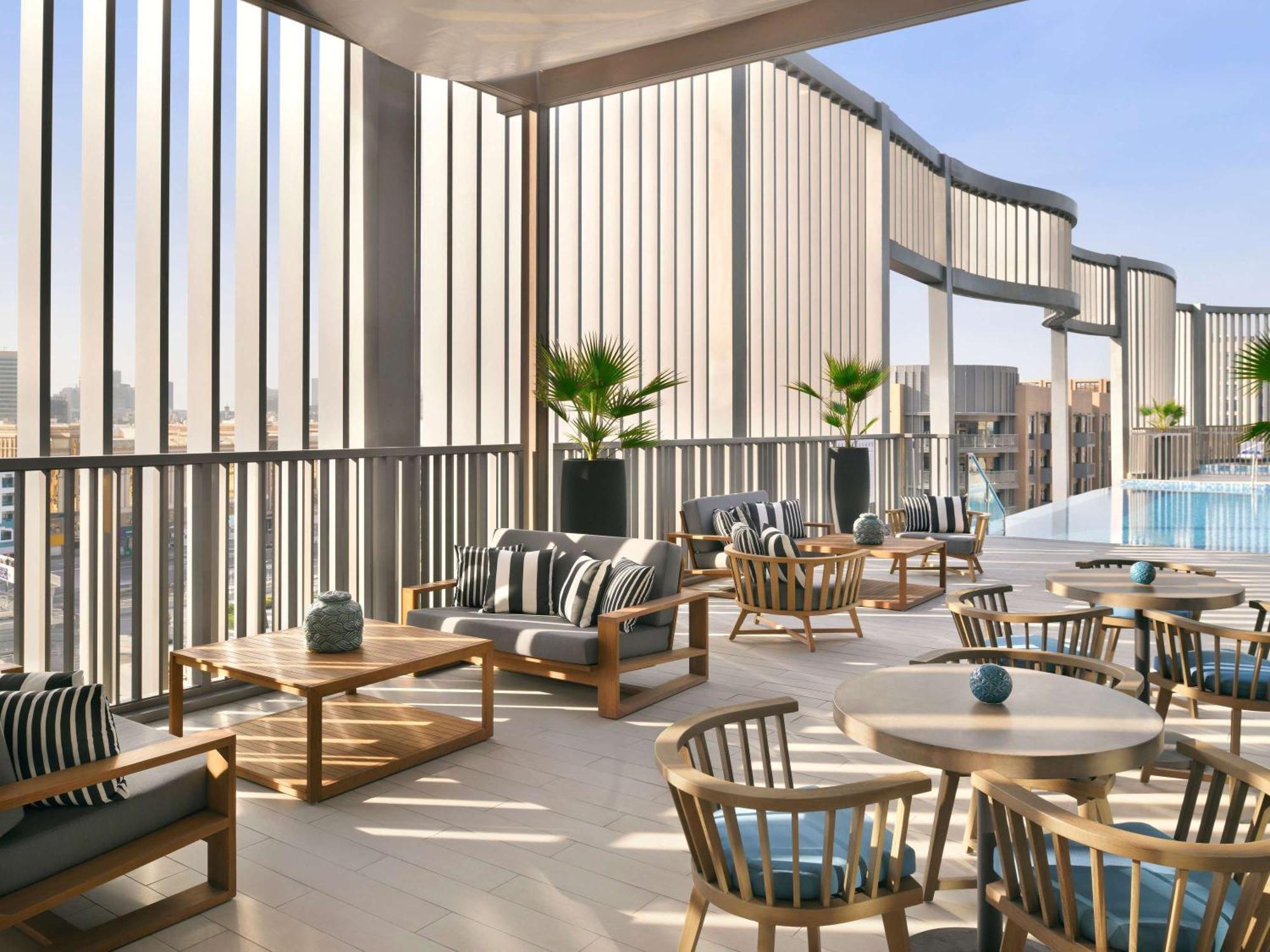 Mercure Dubai Deira Екстериор снимка
